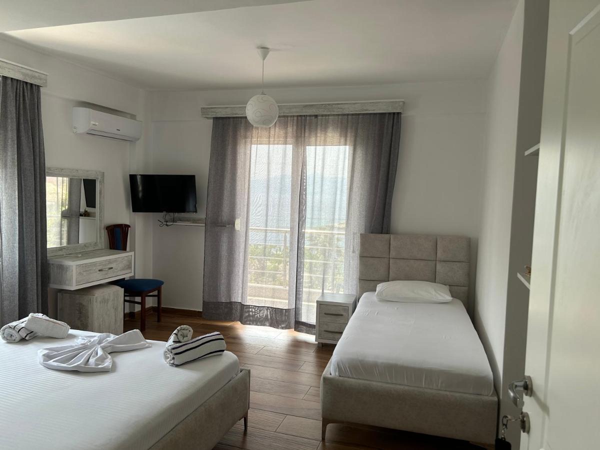 Eri Rooms Sarandë 外观 照片