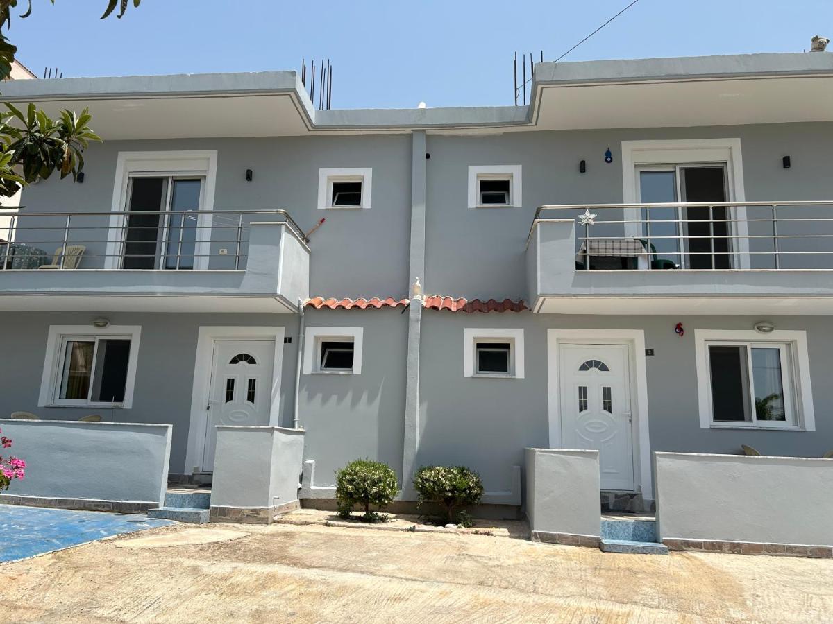 Eri Rooms Sarandë 外观 照片