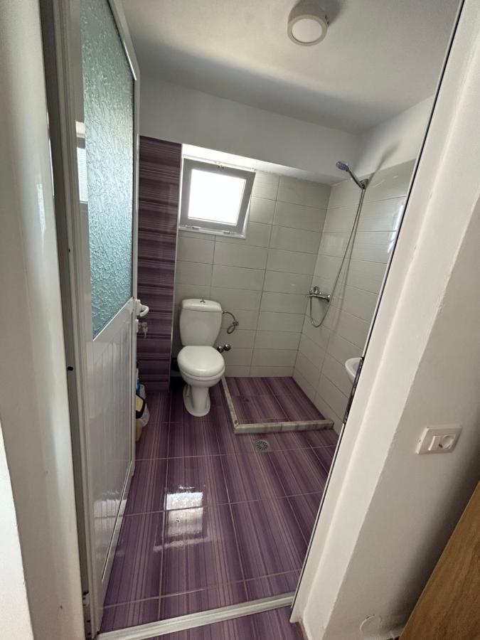 Eri Rooms Sarandë 外观 照片