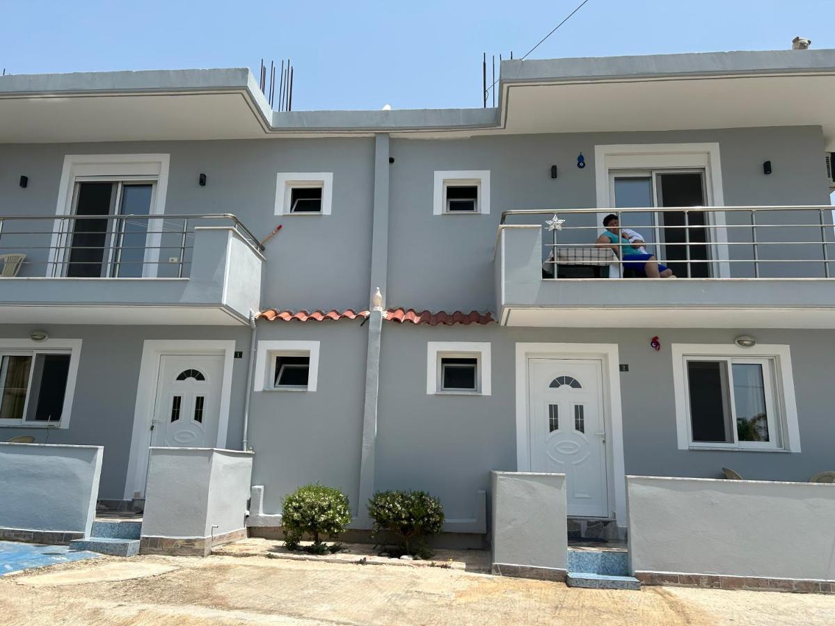 Eri Rooms Sarandë 外观 照片