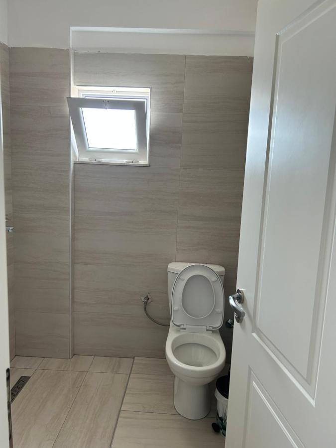 Eri Rooms Sarandë 外观 照片
