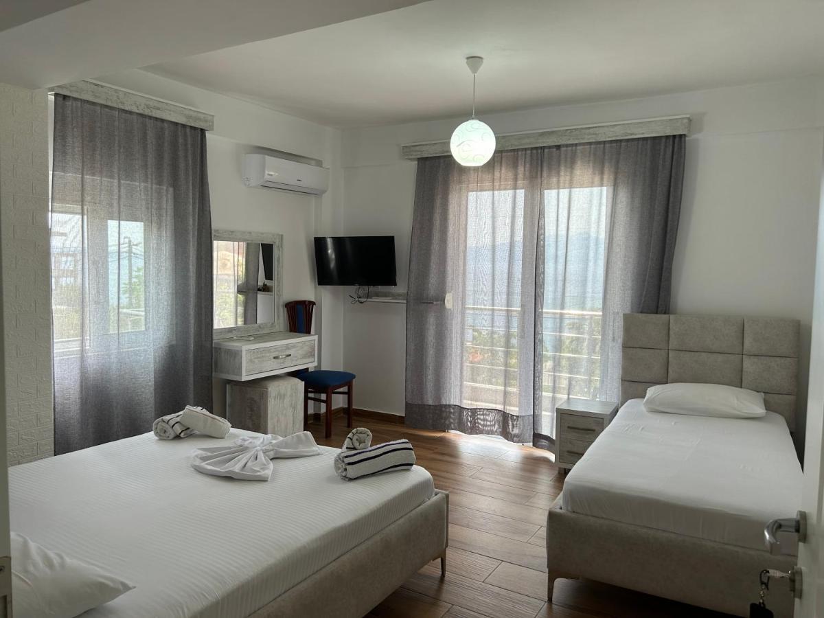 Eri Rooms Sarandë 外观 照片