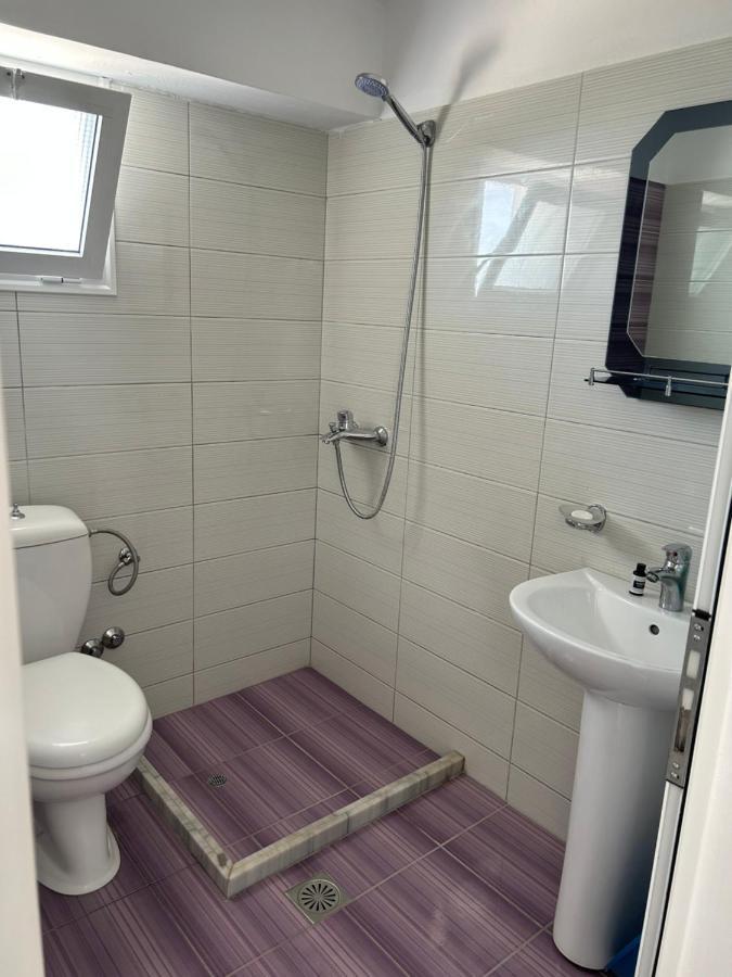 Eri Rooms Sarandë 外观 照片