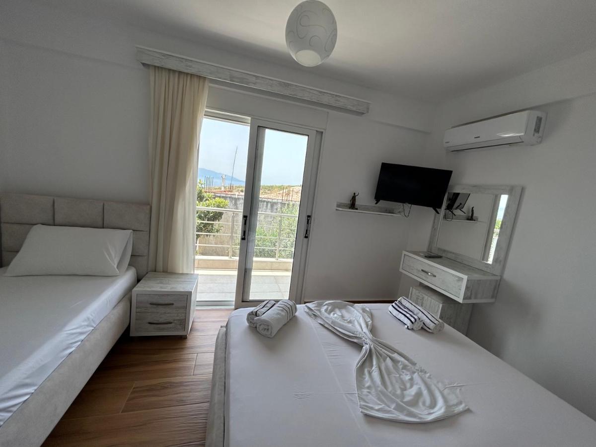 Eri Rooms Sarandë 外观 照片