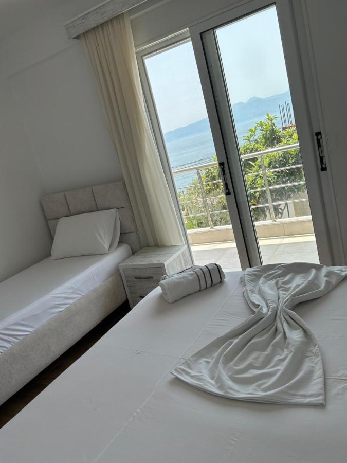 Eri Rooms Sarandë 外观 照片