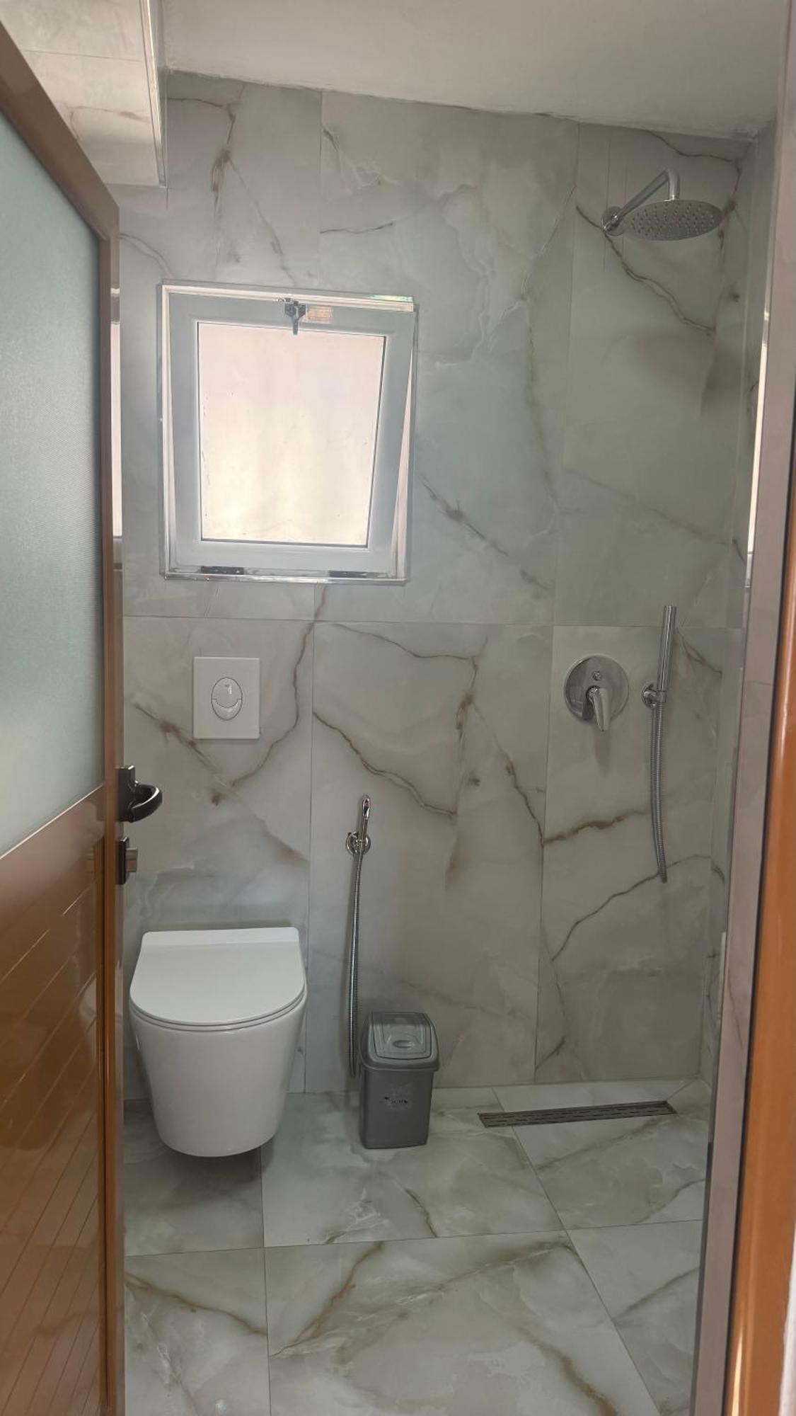 Eri Rooms Sarandë 外观 照片