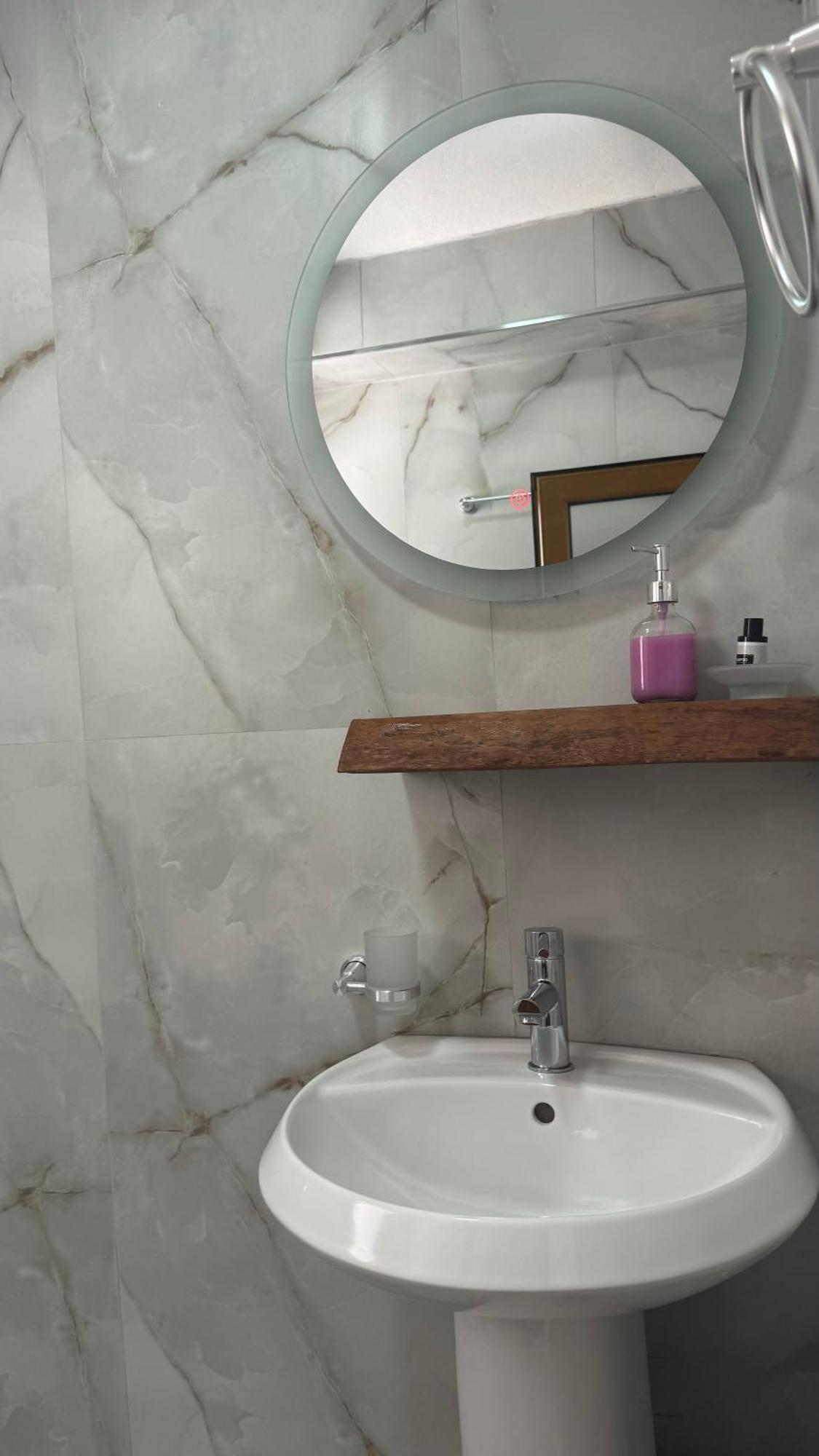 Eri Rooms Sarandë 外观 照片