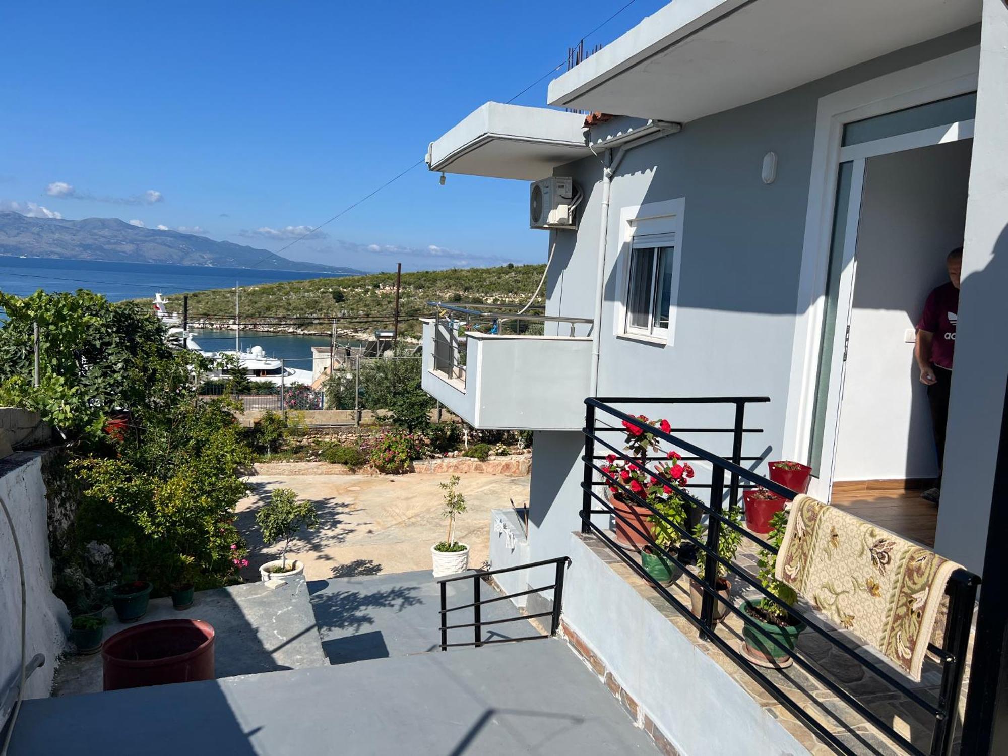 Eri Rooms Sarandë 外观 照片